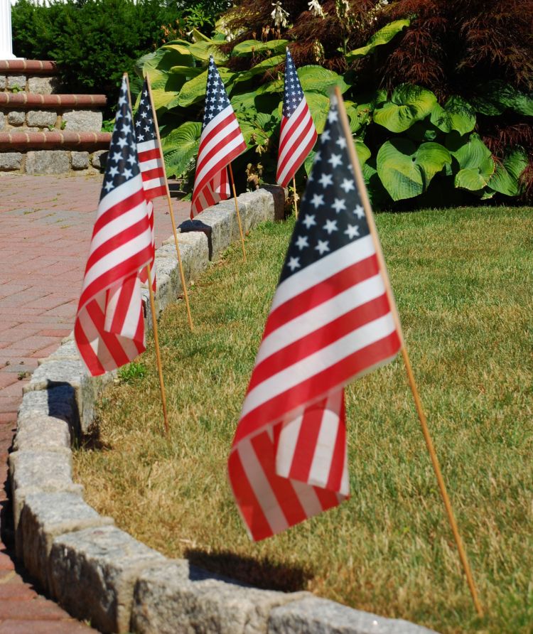 Row_of_flags