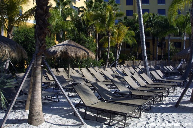 Royal_Pacific_-_07