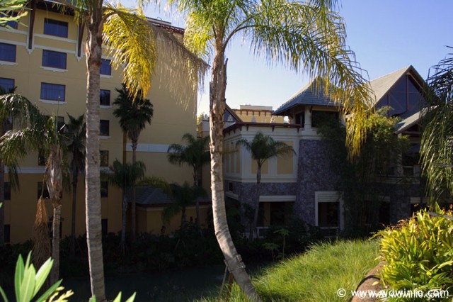 Royal_Pacific_-_27
