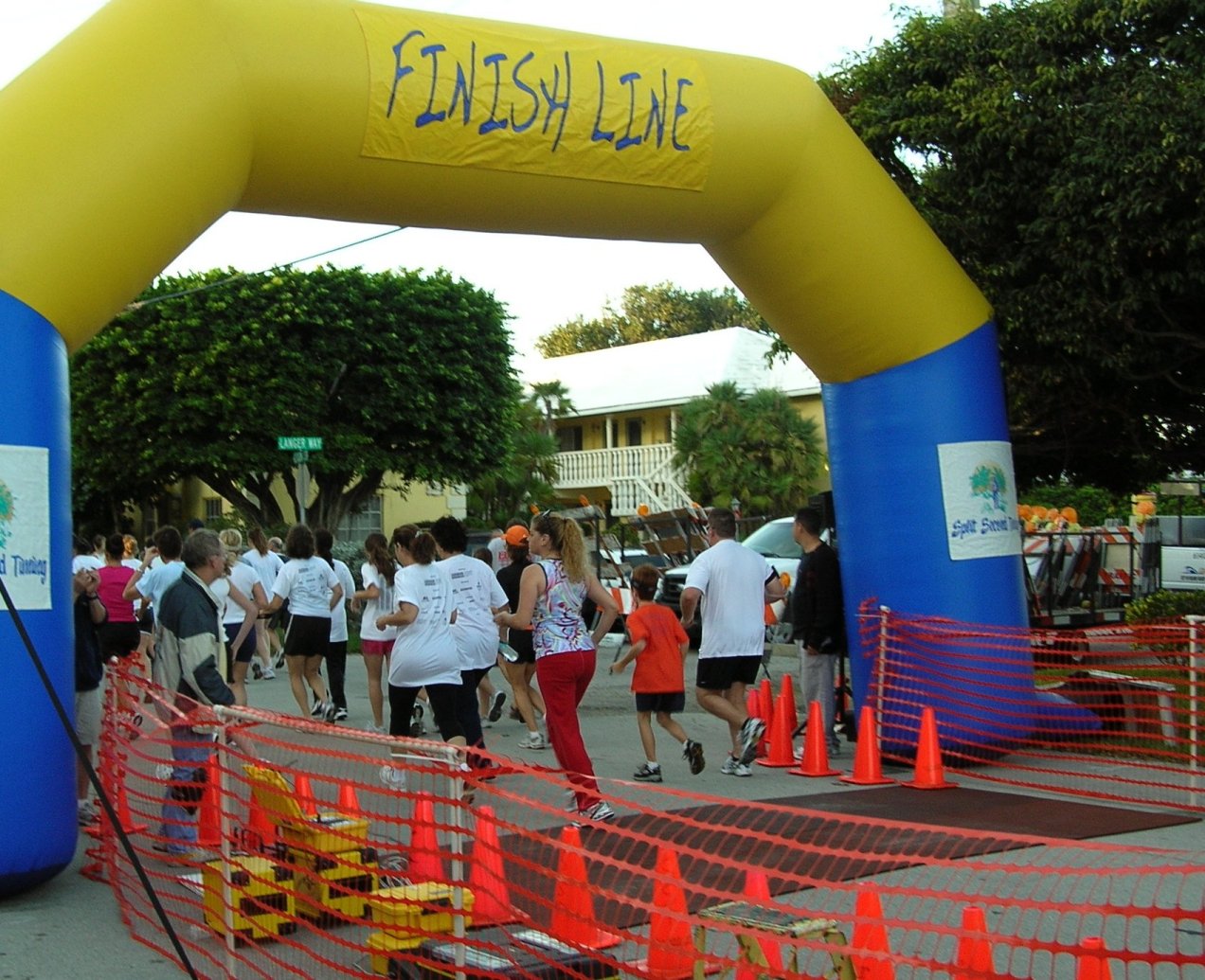 Run_for_Miracles_5k_Start_line_010608