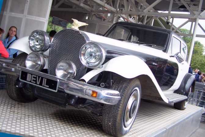 S_CAR