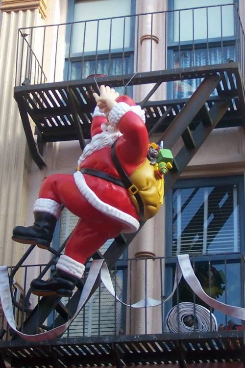 Santa at MGM