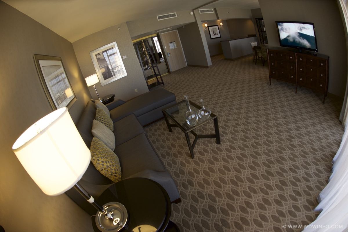 Sheraton-Anaheim-Hotel-25
