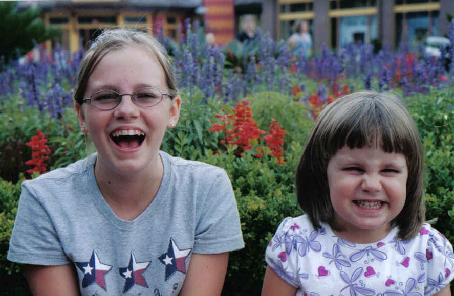 sisters_2004