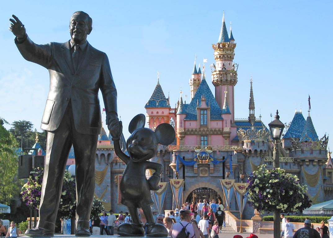 Sleeping Beauty Castle with Partners Desktop