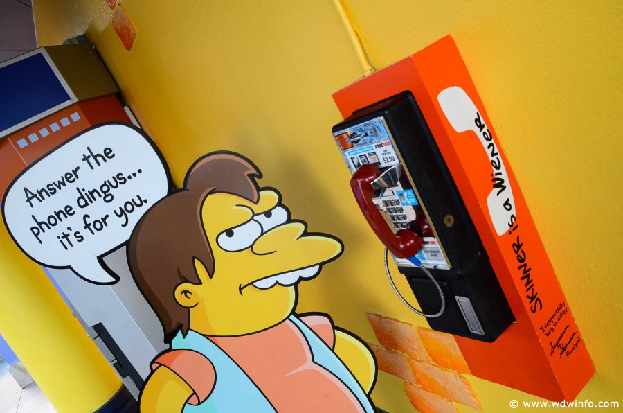 Springfield-USA-Kwik-E-Mart-008