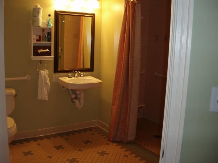 SSR accessible bathroom 2
