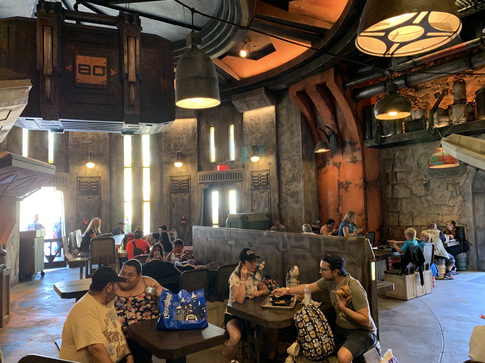 Star Wars Galaxy's Edge 116.jpg