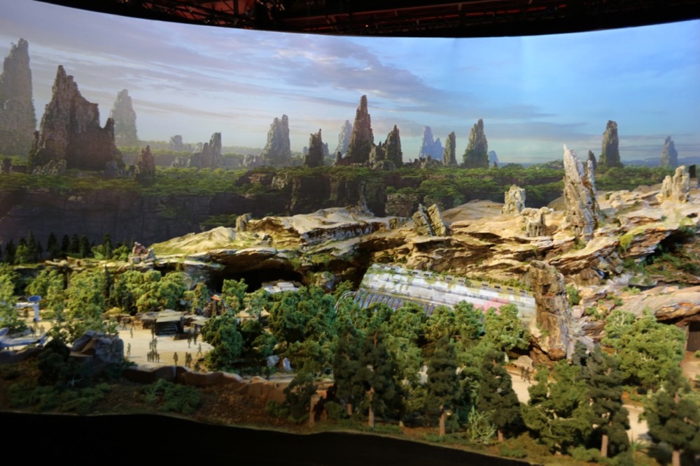 Star-Wars-Land-003