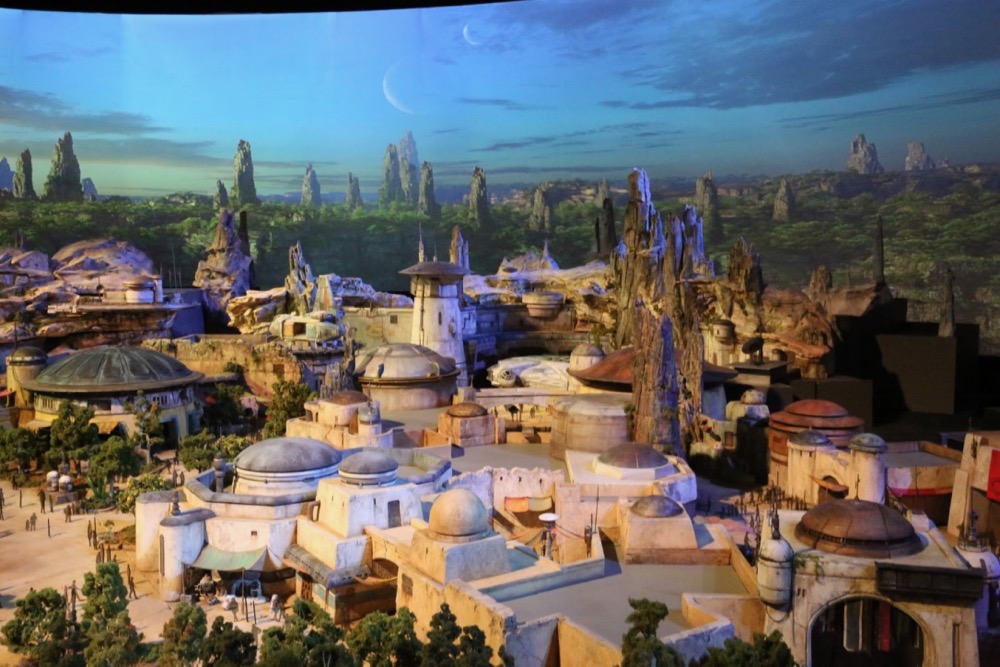 Star-Wars-Land-005