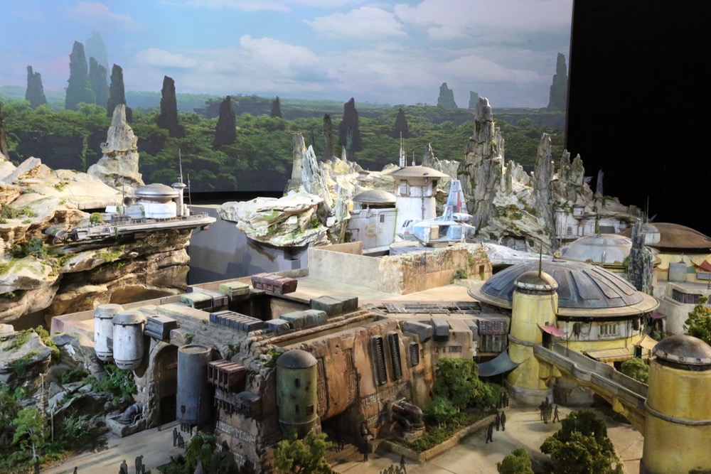 Star-Wars-Land-016