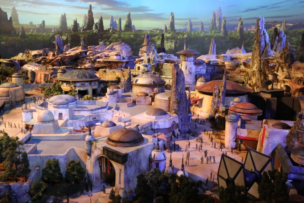 Star-Wars-Land-020