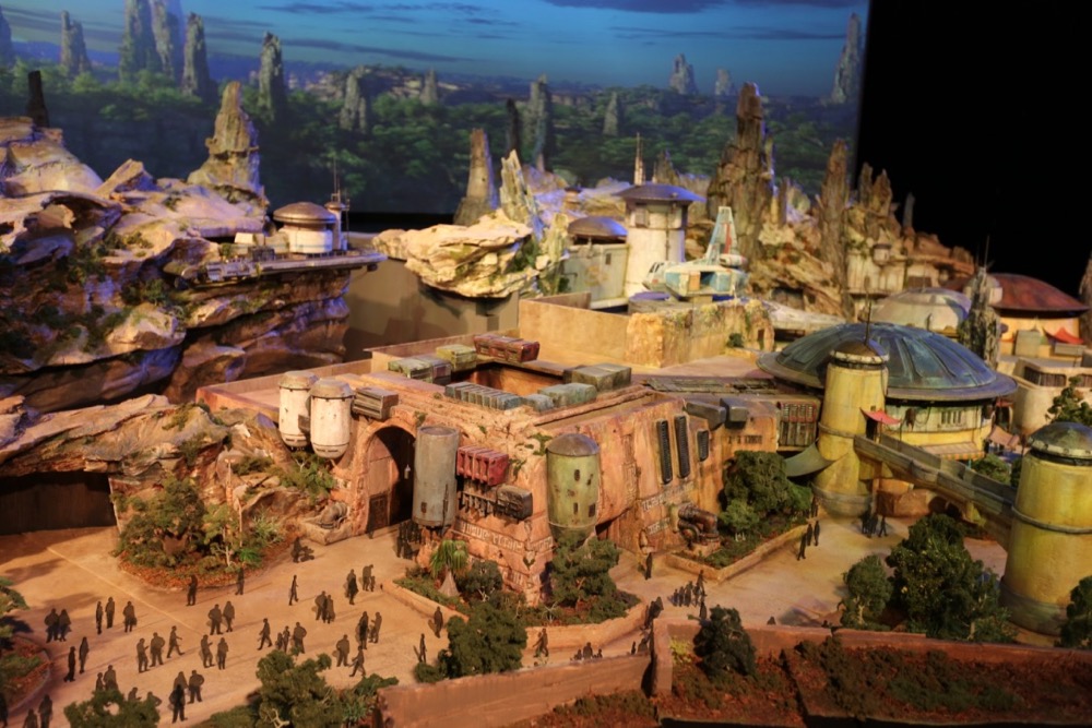 Star-Wars-Land-030