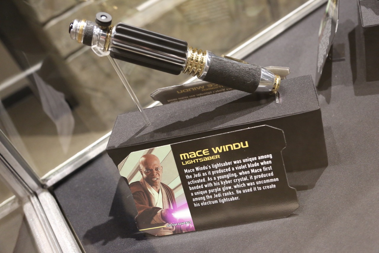 Star-Wars-Launch-Bay-17