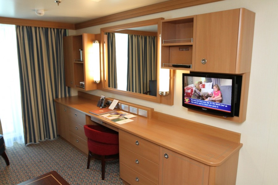 Stateroom-4A-10