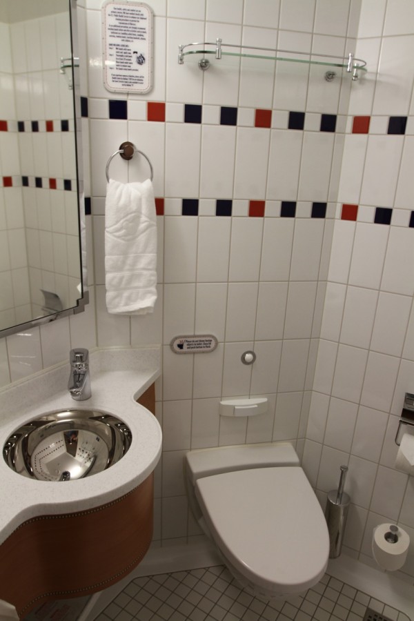 Stateroom-4A-23