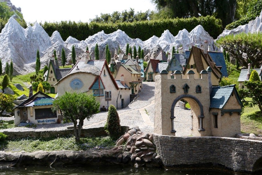 Storybook-land-40