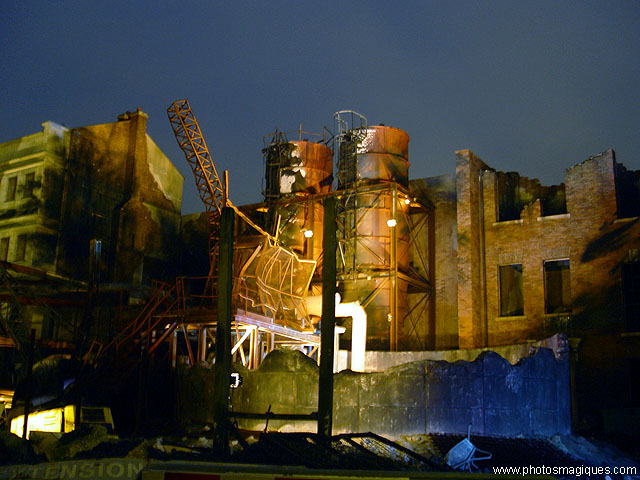 Studio Tram Tour: Reign of Fire set