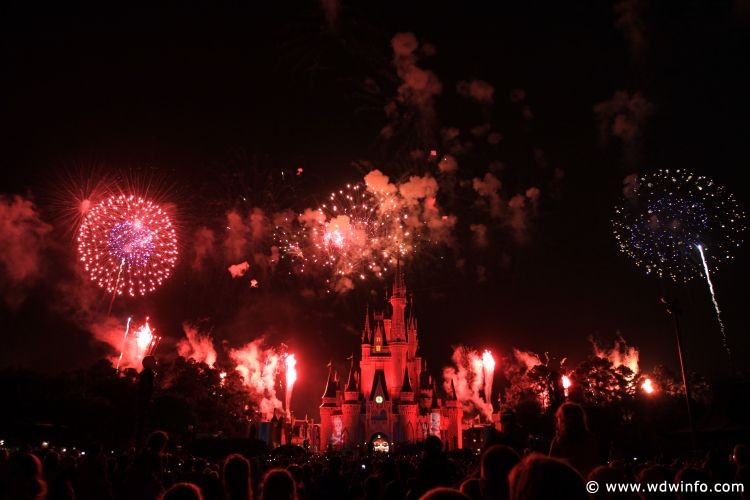 Summer-Nightastic-fireworks-16