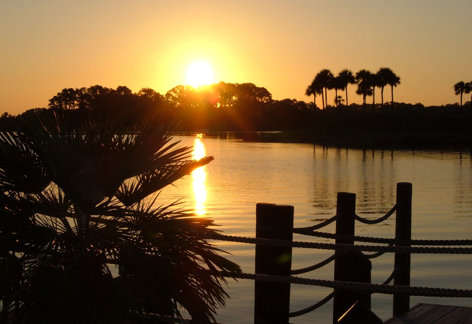 Sunrise at Polynesian
