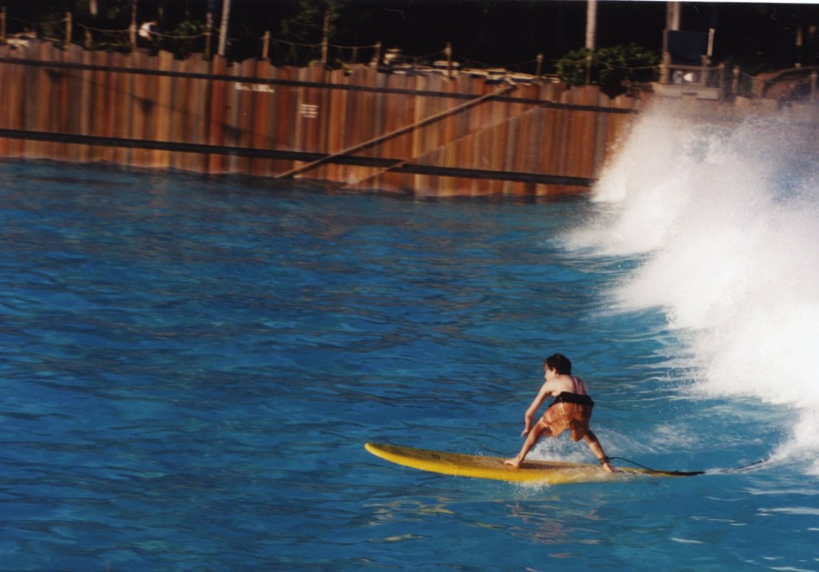 surfing_1010