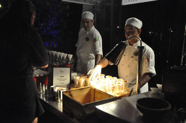 swan_dolphin_foodandwine20100123