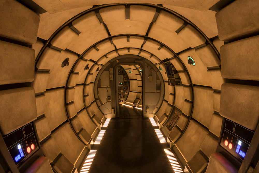 SWGE_Millennium_Falcon_Tunnel_02_2019__DL.0399.JPG