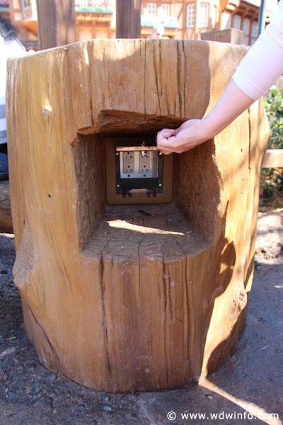 Tangled rest area - new charging stations