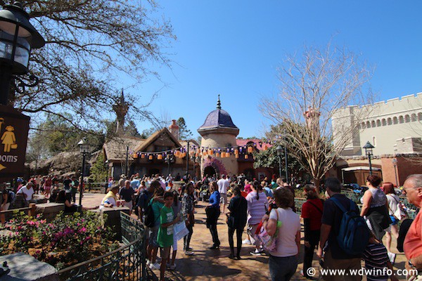 Tangled rest area