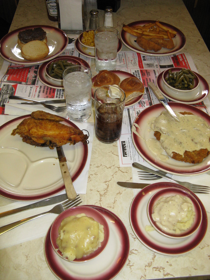 Tastee Diner - Dinner
