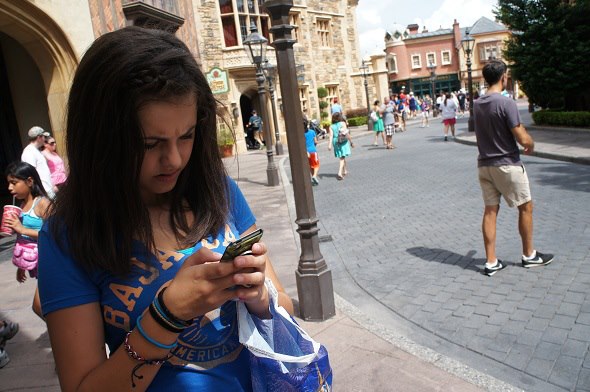 Texting_UK