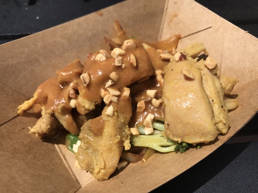 Thailand-Marinated Chicken With Peanut Sauce And Stir-fried Vegetables