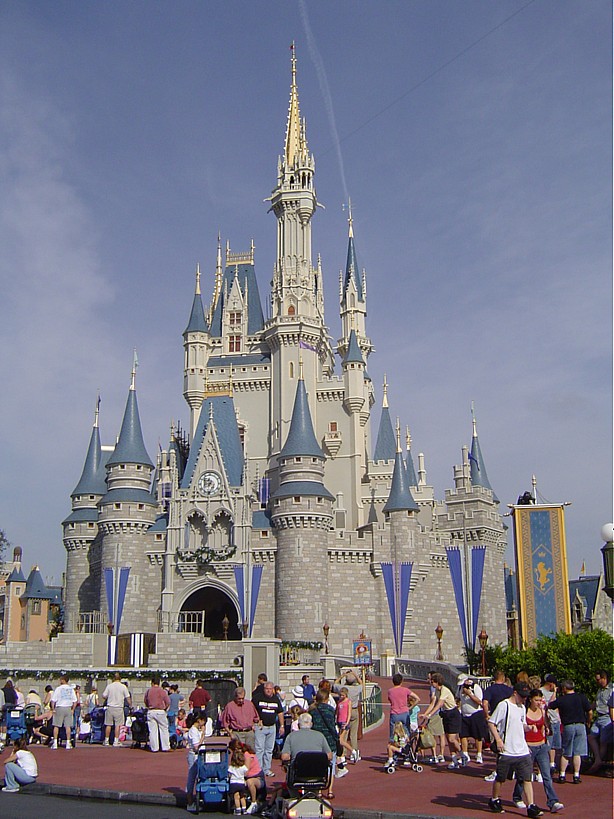 The Castle - 11/2004