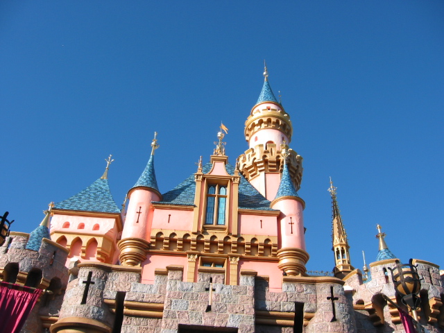 The Castle is Unveiled 11/04