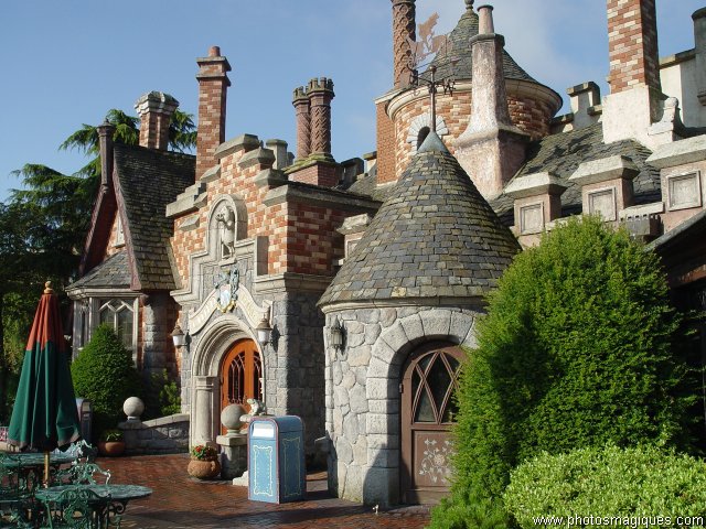 Toad Hall restaurant