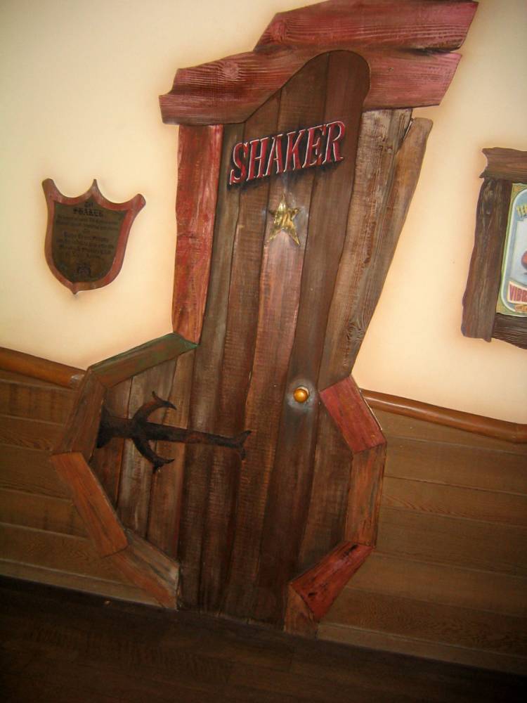 Tokyo Disneyland Country Bear Dressing Room