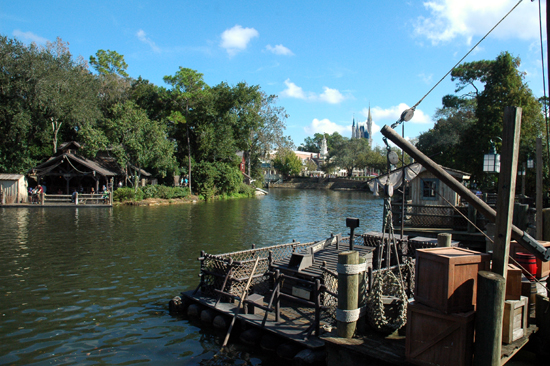 Tom Sawyer Island Raft