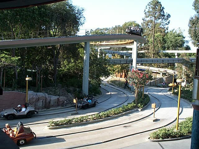 Tomorrowland-Autopia