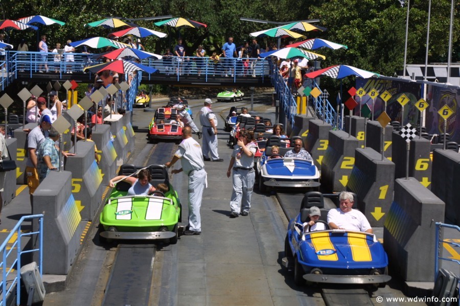 Tomorrowland-Speedway-10