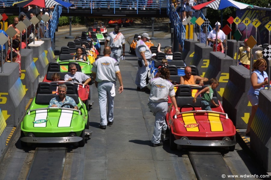 Tomorrowland-Speedway-11