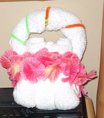 Towel basket