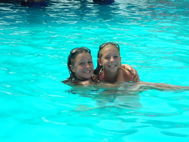 Tray & Jess