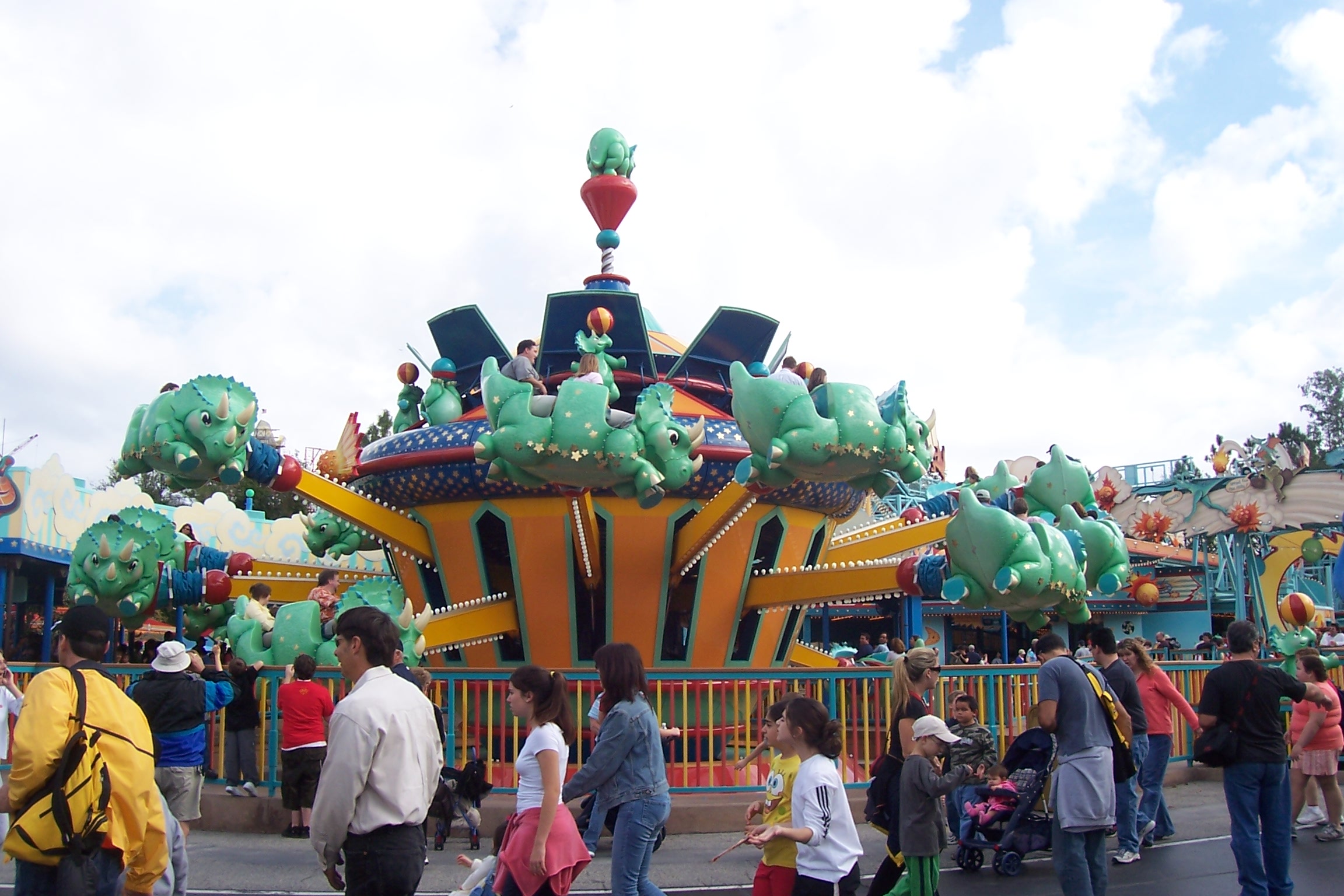 Triceratops Spin