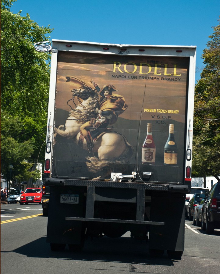 truck_sign_with_animal