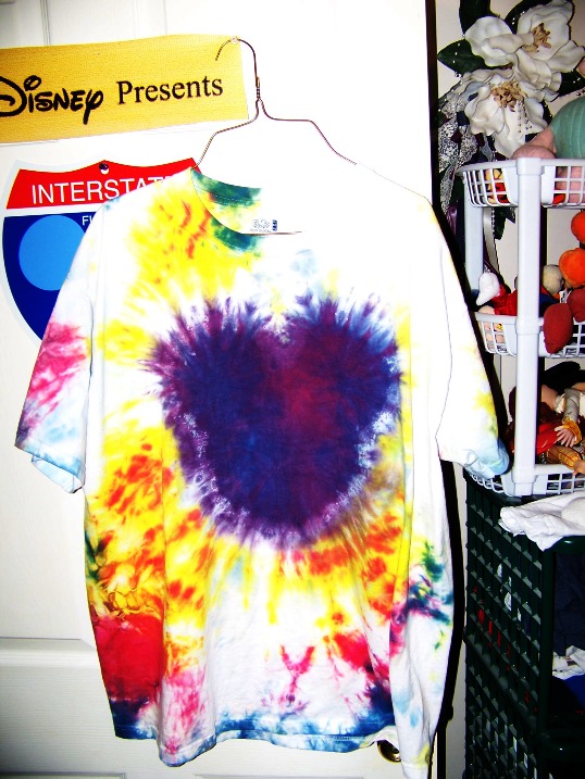 tye_dye_shirt