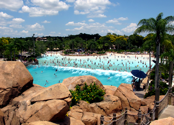 Typhoon Lagoon Surf Pool - Wave Action