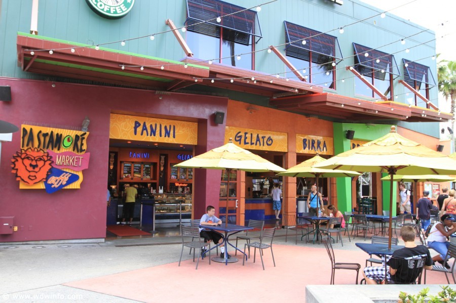 universal-citywalk-019
