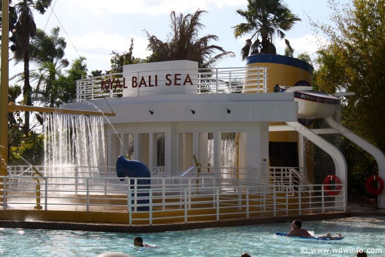 Universal-RoyalPacific-38