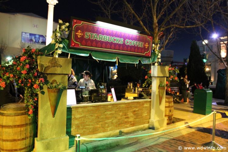Universal_Mardi_Gras_015
