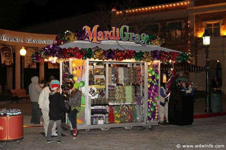 Universal_Mardi_Gras_021